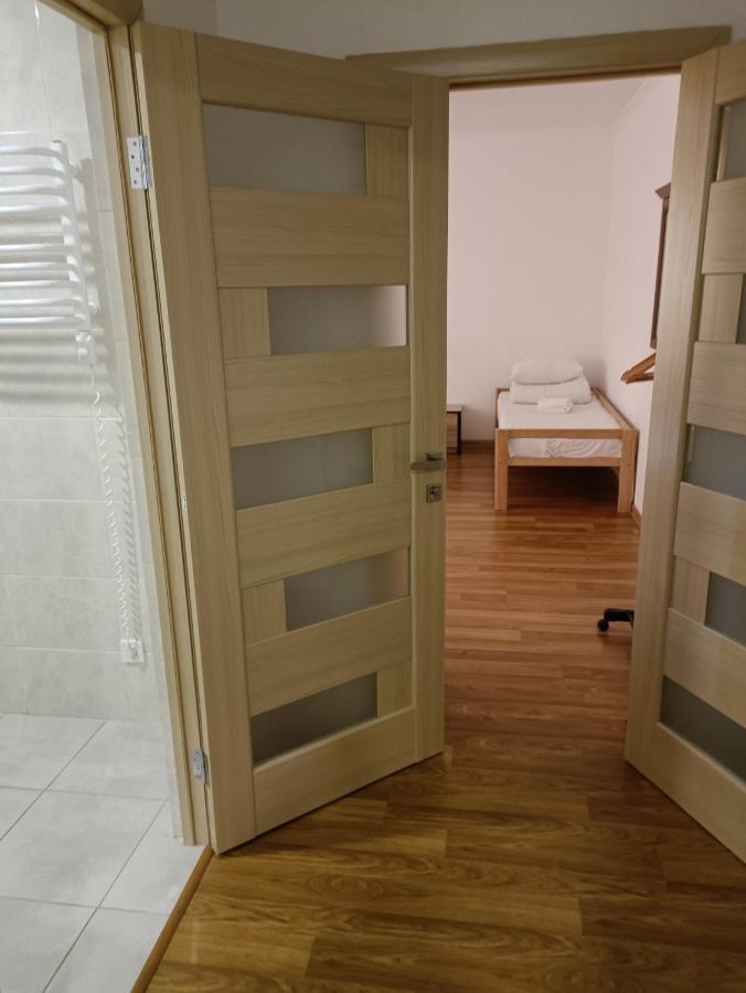 Mirage Hotel Tjernivtsi Eksteriør billede