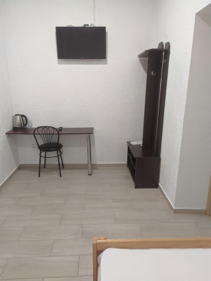 Mirage Hotel Tjernivtsi Eksteriør billede