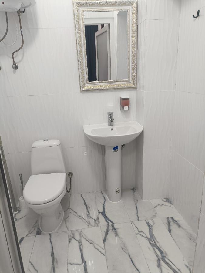 Mirage Hotel Tjernivtsi Eksteriør billede