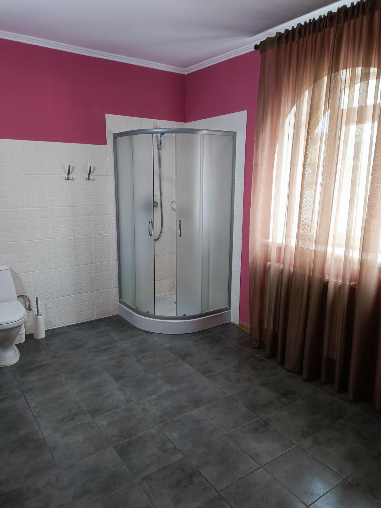 Mirage Hotel Tjernivtsi Eksteriør billede