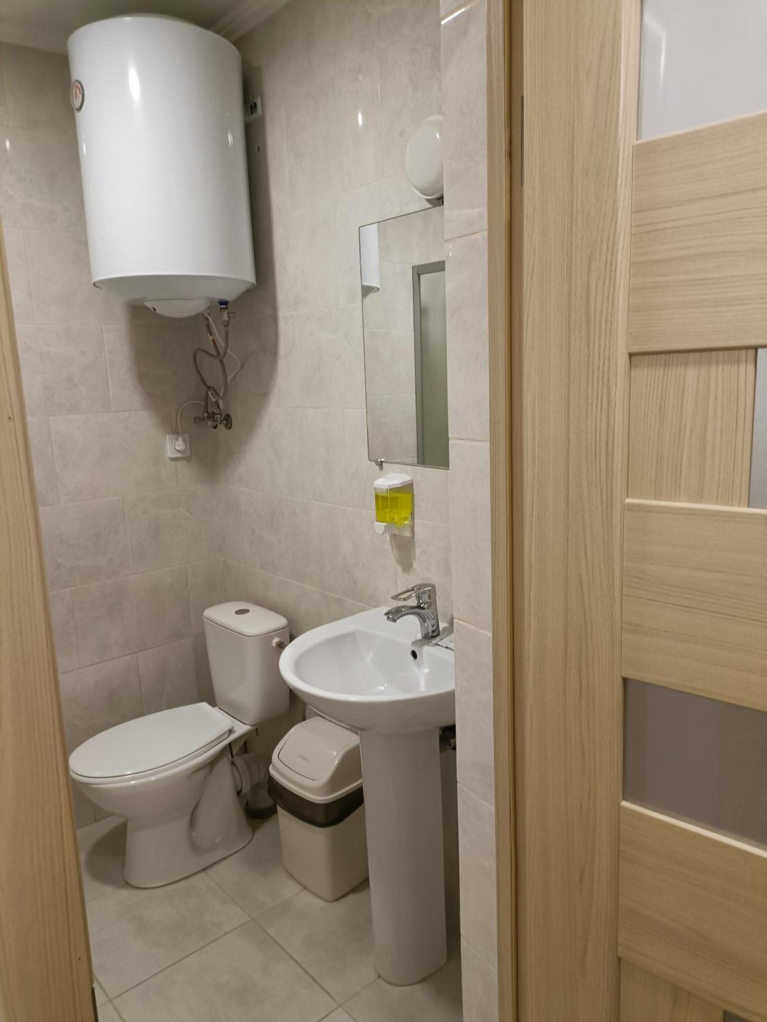 Mirage Hotel Tjernivtsi Eksteriør billede